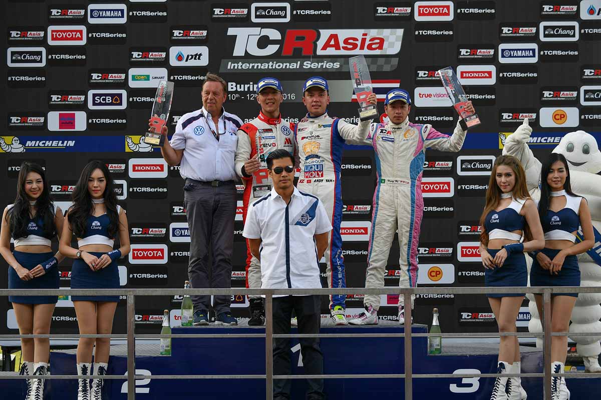 2016 TCR Asia Series Chang International Circuit - Podium Winner.