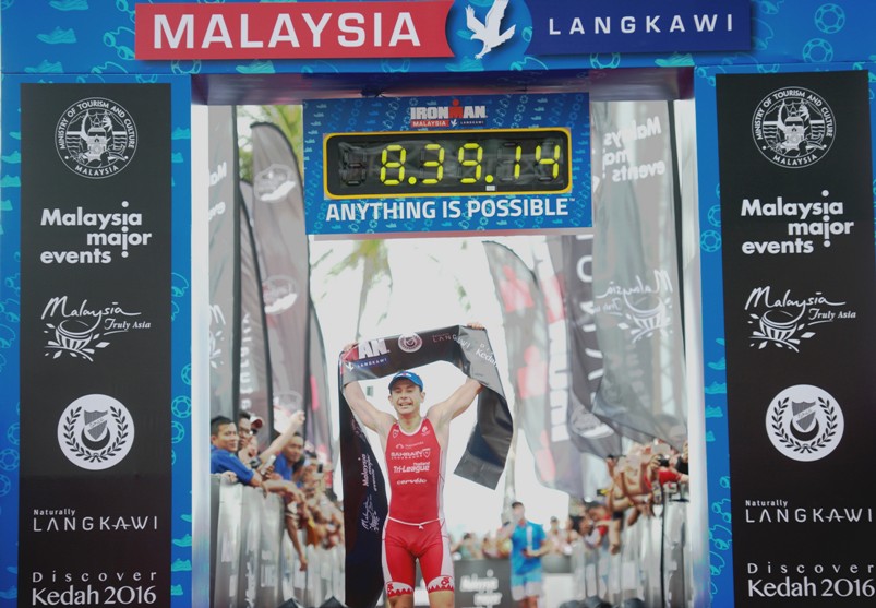 pro-male-champion-fredrik-croneborg-swe-claims-his-first-ironman-victory-in-langkawi