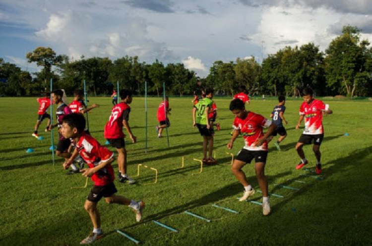 Thai 'Wild Boars' return to training after teammates' rescue - Sports247